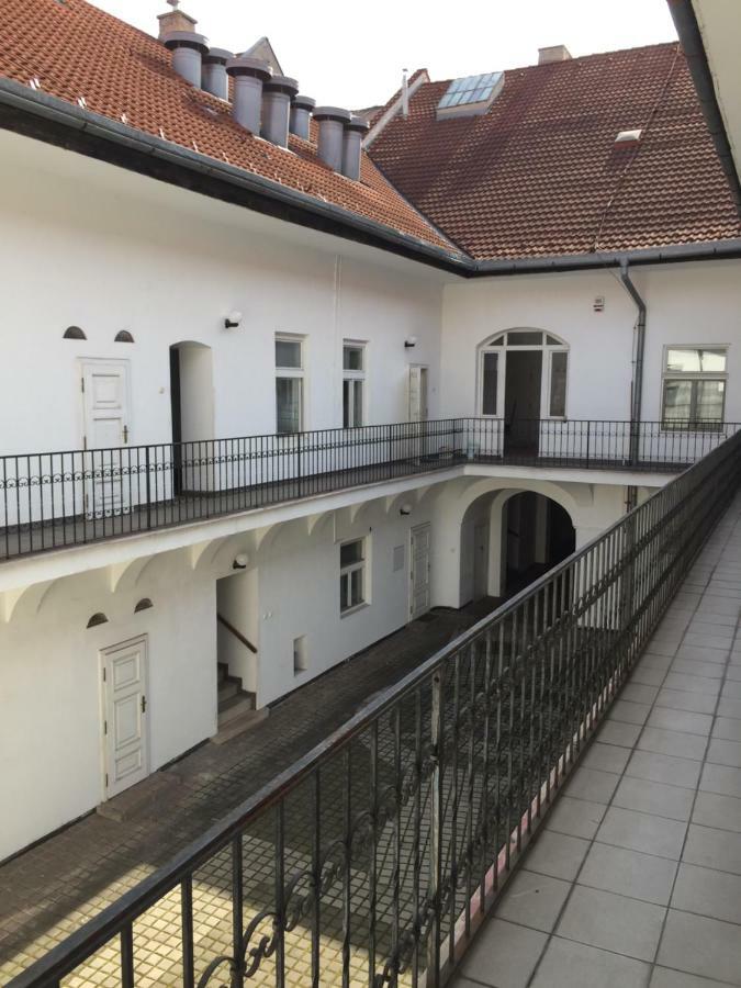 Duomo Rustical Apartamento Košice Exterior foto